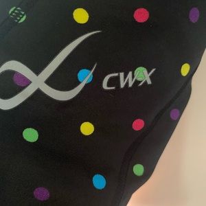 CW-X Women's Stabilyx Joint Support 3/4 Capri Compression Tights BRAND NEW!